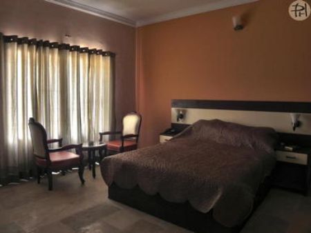 Family Package (4 people)